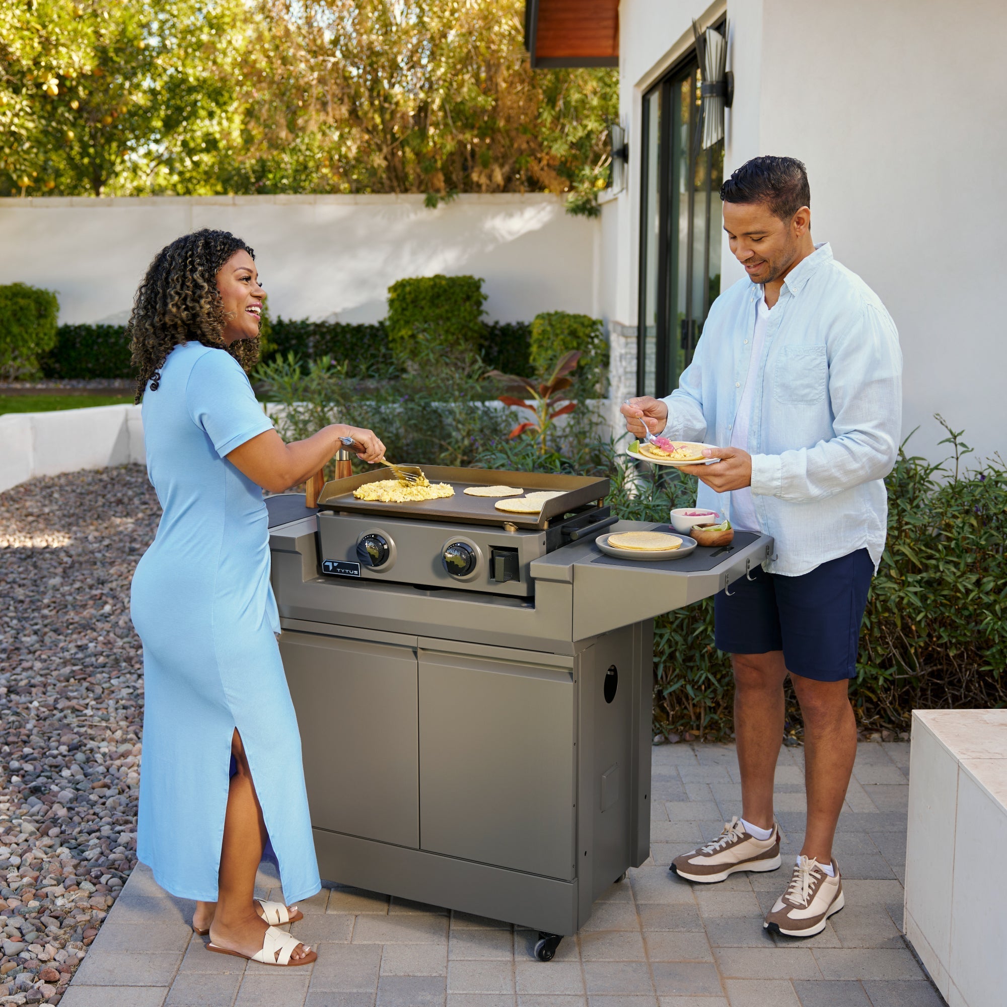 TYTUS Emberwood Gas Griddle with Grill and Prep Cart - TDT-CRT-GGRD