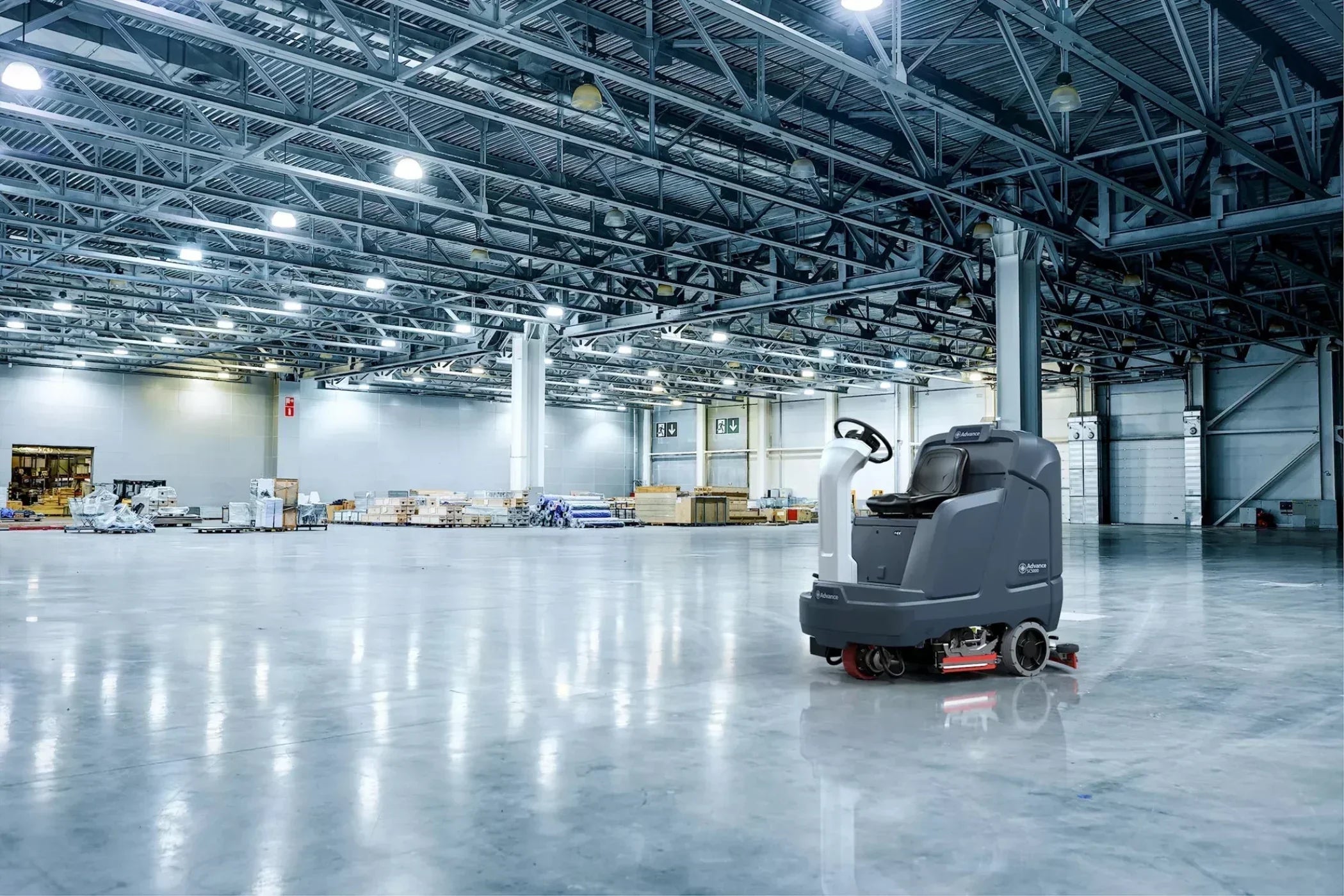 Advance Demo Unit Advance SC5000 | Ride On Floor Sweeper Scrubber | 32" | 37 Gallon | Cylindrical | Battery | 120 Hours