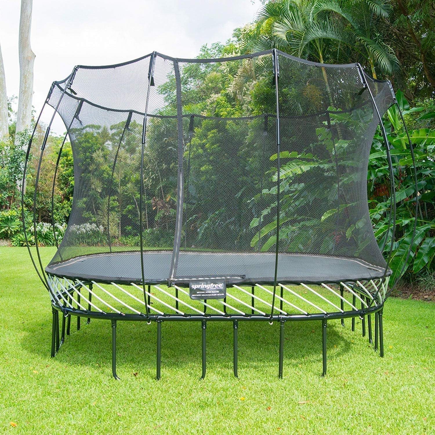 Springfree Outdoor Square 13 Foot Trampoline, Enclosure, Hoop Game, and Ladder - 215885