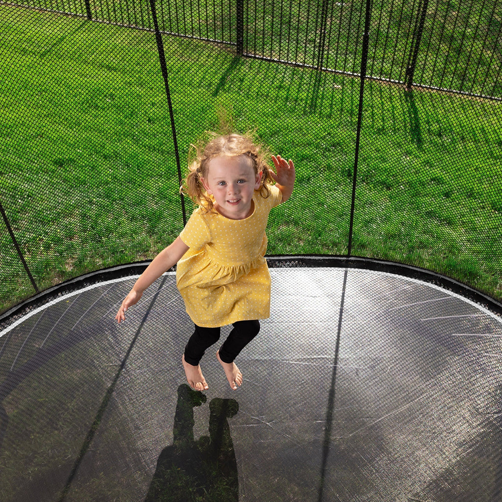 Springfree 6' x 9' Oval Outdoor Backyard Trampoline with FlexiNet and Soft Edge - 318740