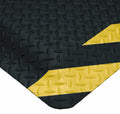 Wearwell Diamond-Plate SpongeCote UltraSoft Mat, 4' Width x 75' Length x 15/16" Thickness, Black/Chevron - 414.1516x4x75CHV