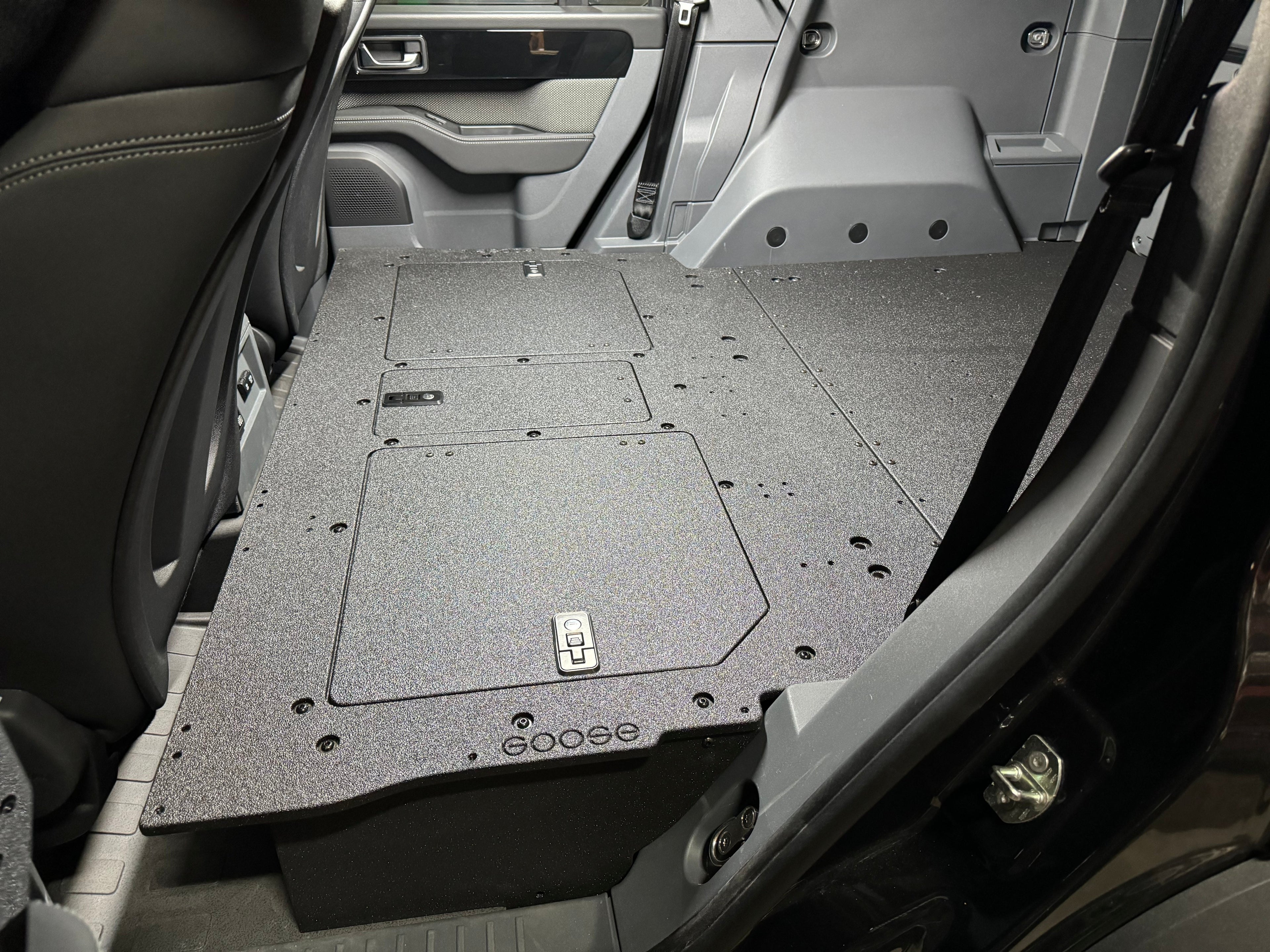 GOOSE GEAR  Grenadier - 2024-Present - 1st Gen - Explore Series - Second Row Seat Delete Plate System - 1424-GGR-SH