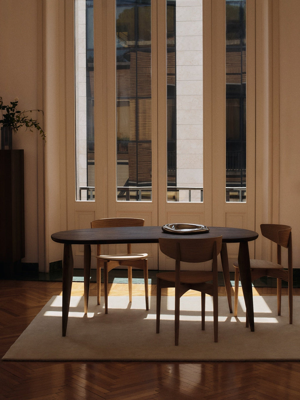 Feve Table