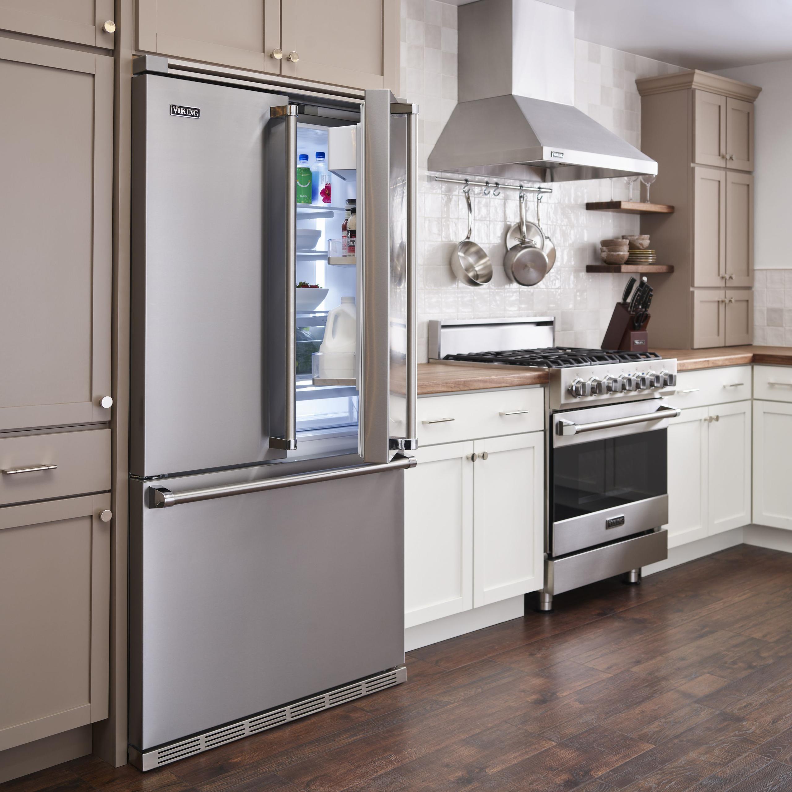 VIKING 30" Self-Cleaning Dual Fuel Range Viking 3 Series Gray - RVDR33025BNA