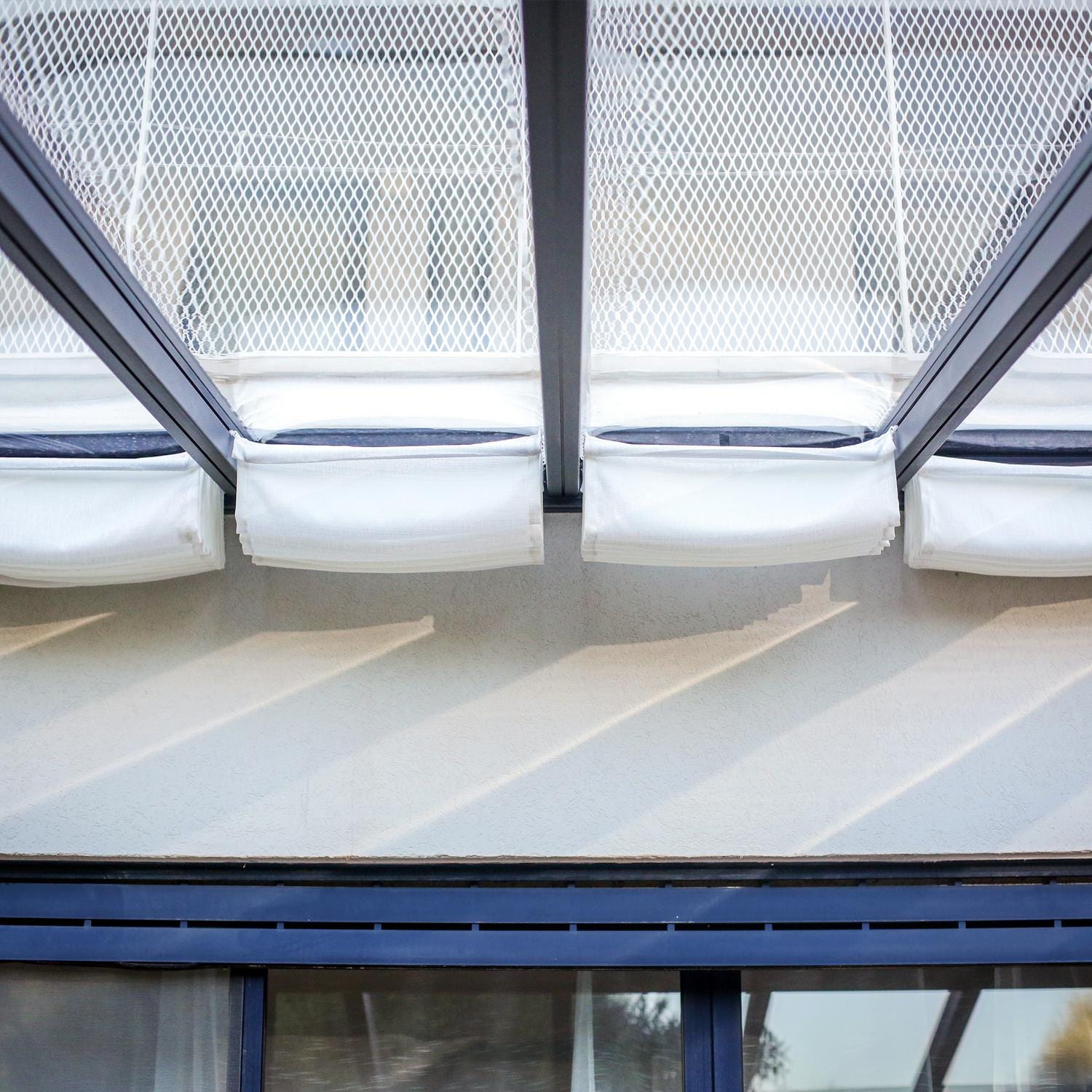 Palram - Canopia | 11x12 ft Stockholm Patio Cover Roof Blinds - HG1091